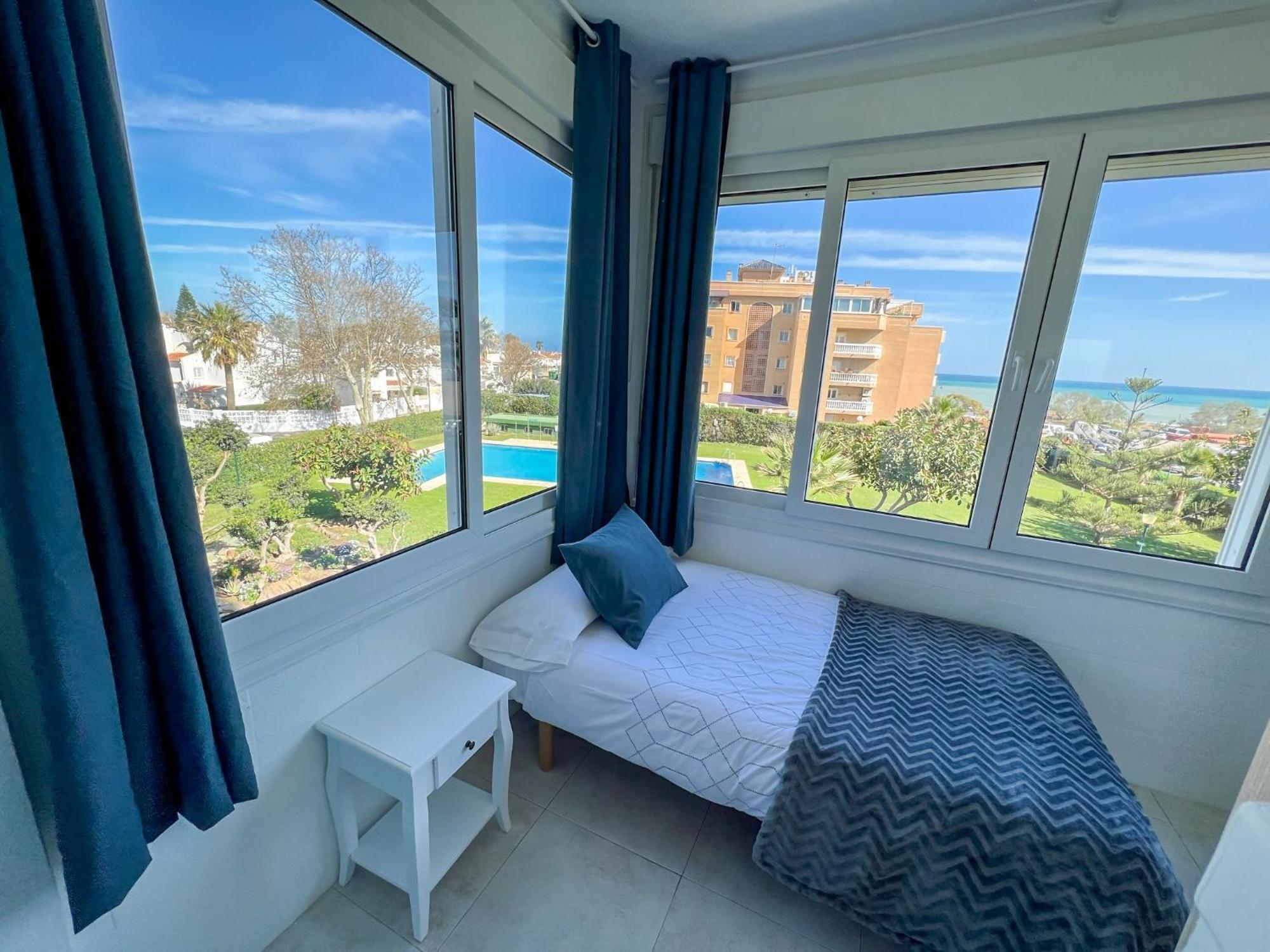 Apartamento Con Vistas Al Mar A 1 Min De La Playa Malaga Exterior photo